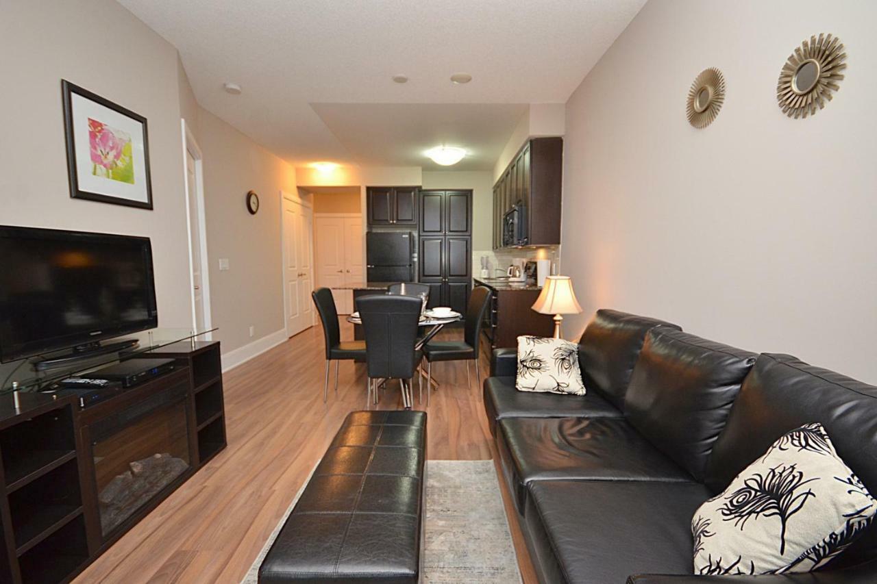 Urban Furnished Suites - Місісаґа Екстер'єр фото