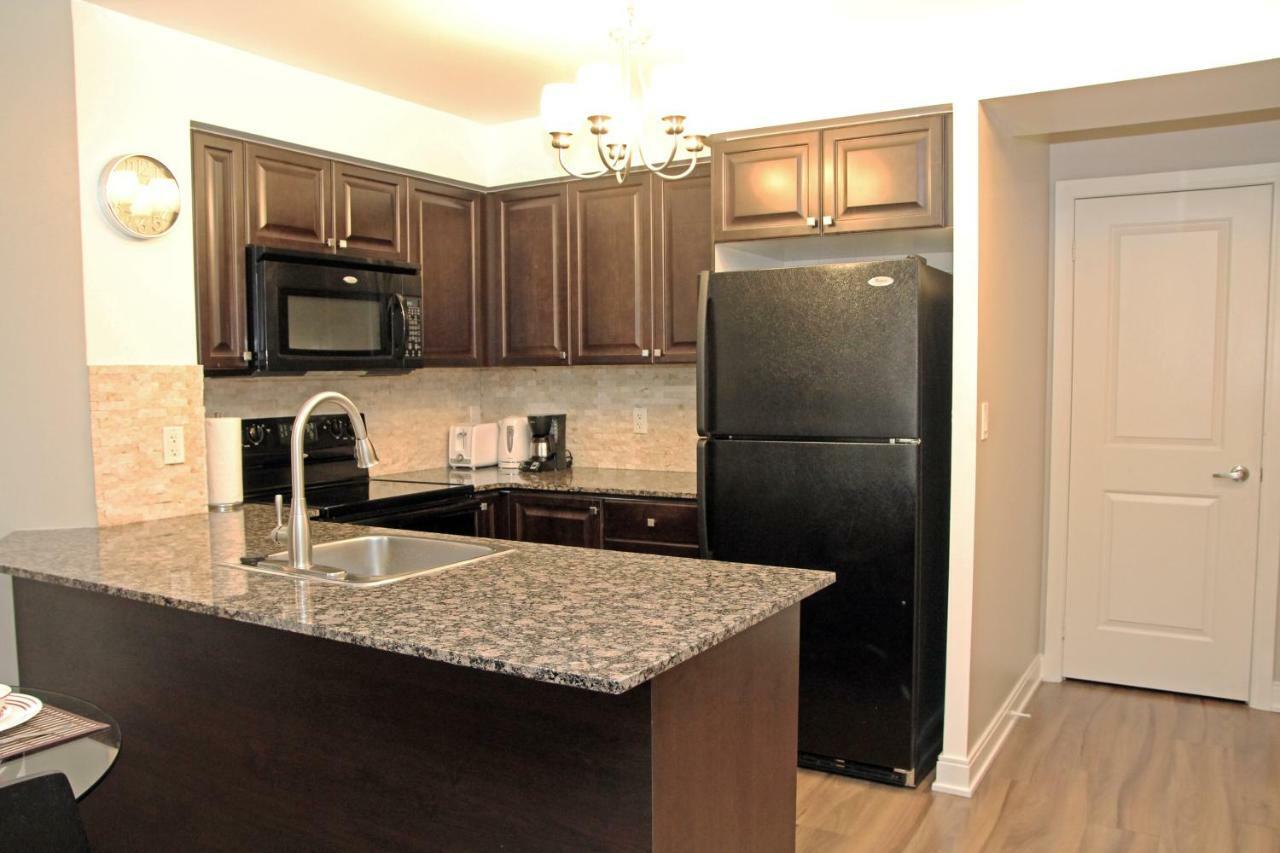 Urban Furnished Suites - Місісаґа Екстер'єр фото