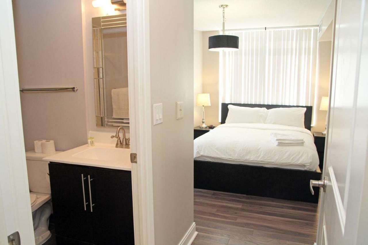 Urban Furnished Suites - Місісаґа Екстер'єр фото