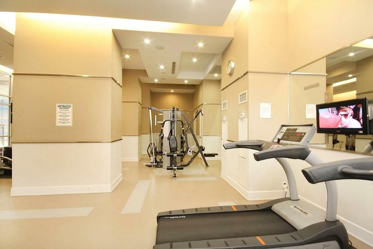 Urban Furnished Suites - Місісаґа Екстер'єр фото