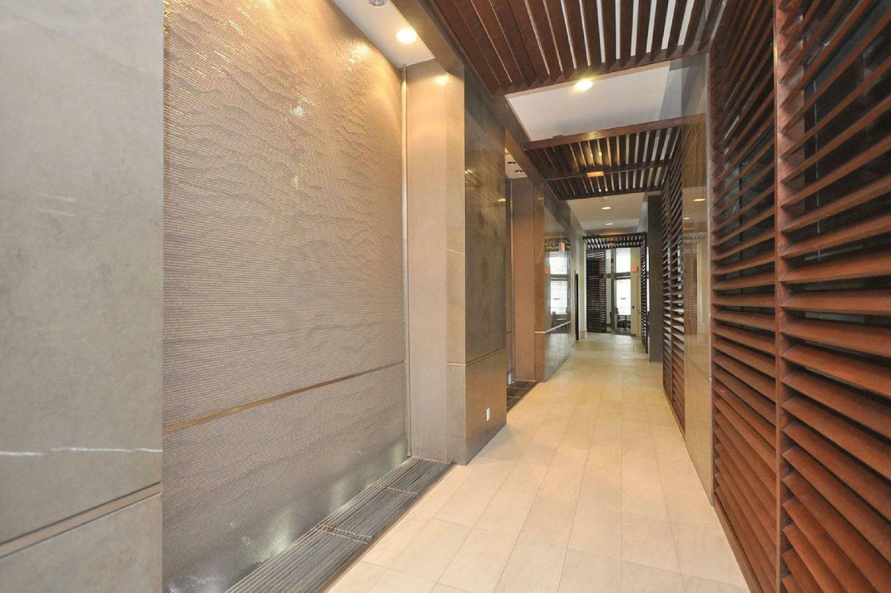 Urban Furnished Suites - Місісаґа Екстер'єр фото