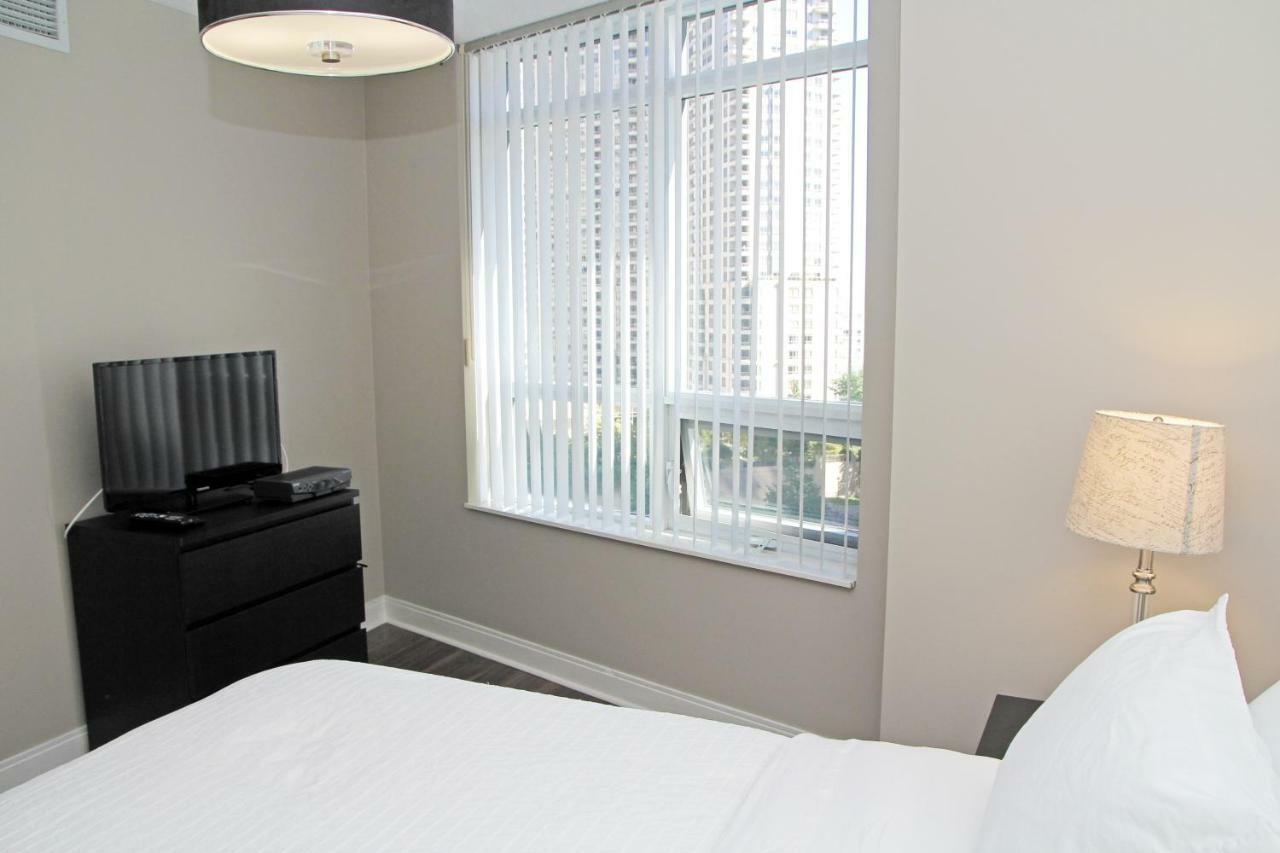 Urban Furnished Suites - Місісаґа Екстер'єр фото